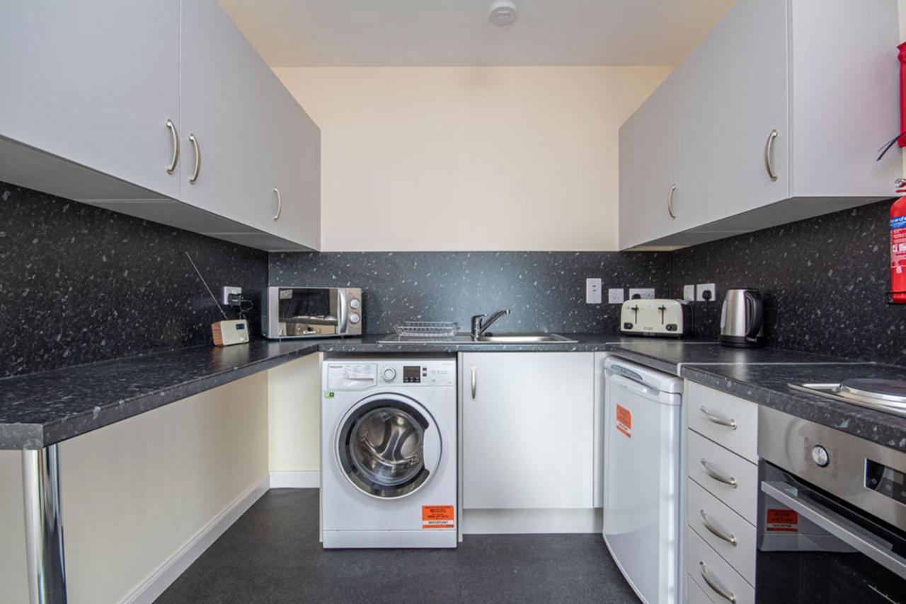 إينفيرنيس Ness River Apartments المظهر الخارجي الصورة